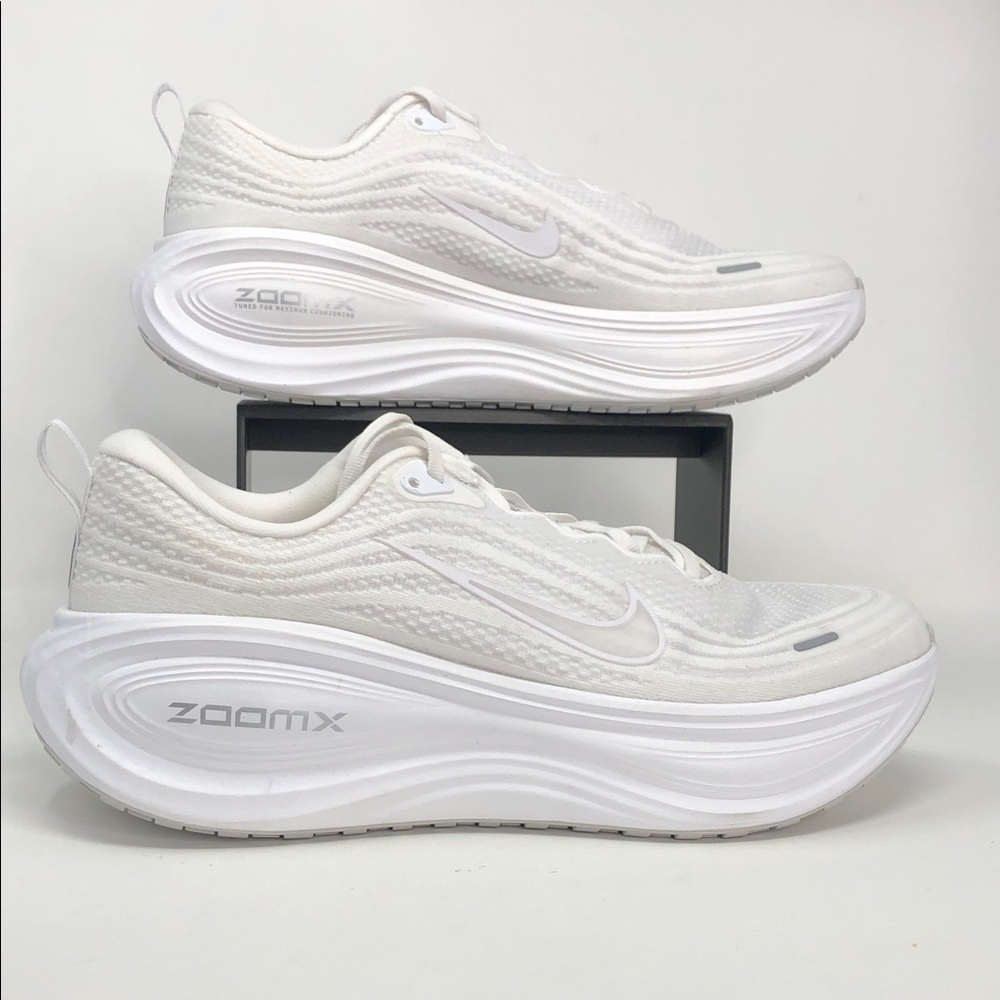 Nike Vomero Plus ZoomX White Metallic Men’s Road Running Shoes - Size 10.5